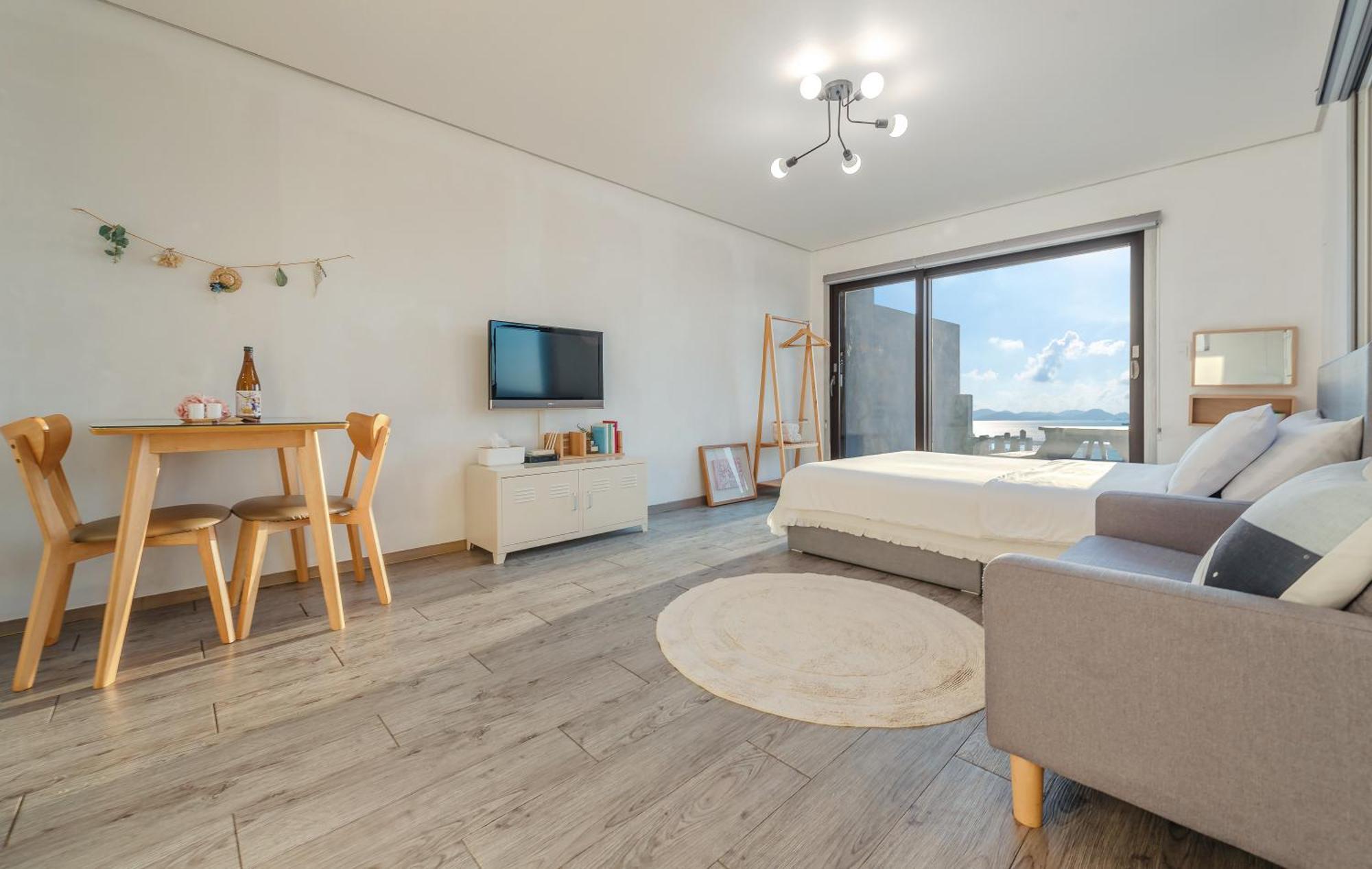 ナムヘ ホエールズ ドリーム ペンションヴィラ 部屋 写真