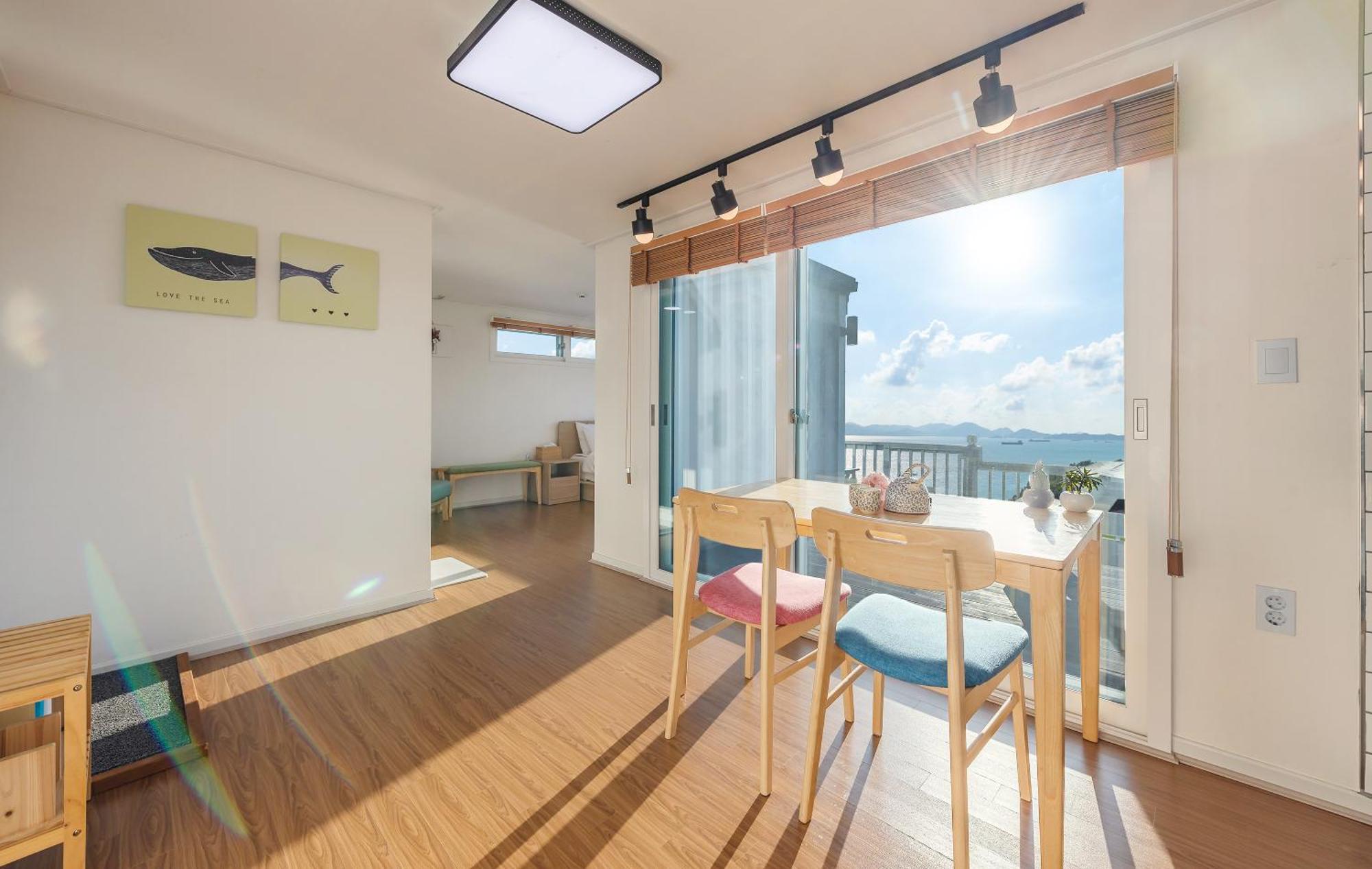 ナムヘ ホエールズ ドリーム ペンションヴィラ 部屋 写真